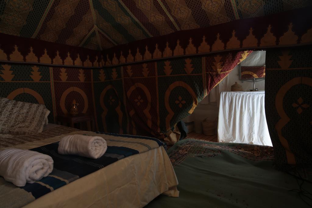 Fibule Du Draa Kasbah D'Hotes ซากอร่า ภายนอก รูปภาพ